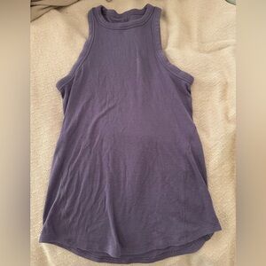 Lululemon Crewneck Tank Top Dusky Lavender size 4 (Hold Tight)